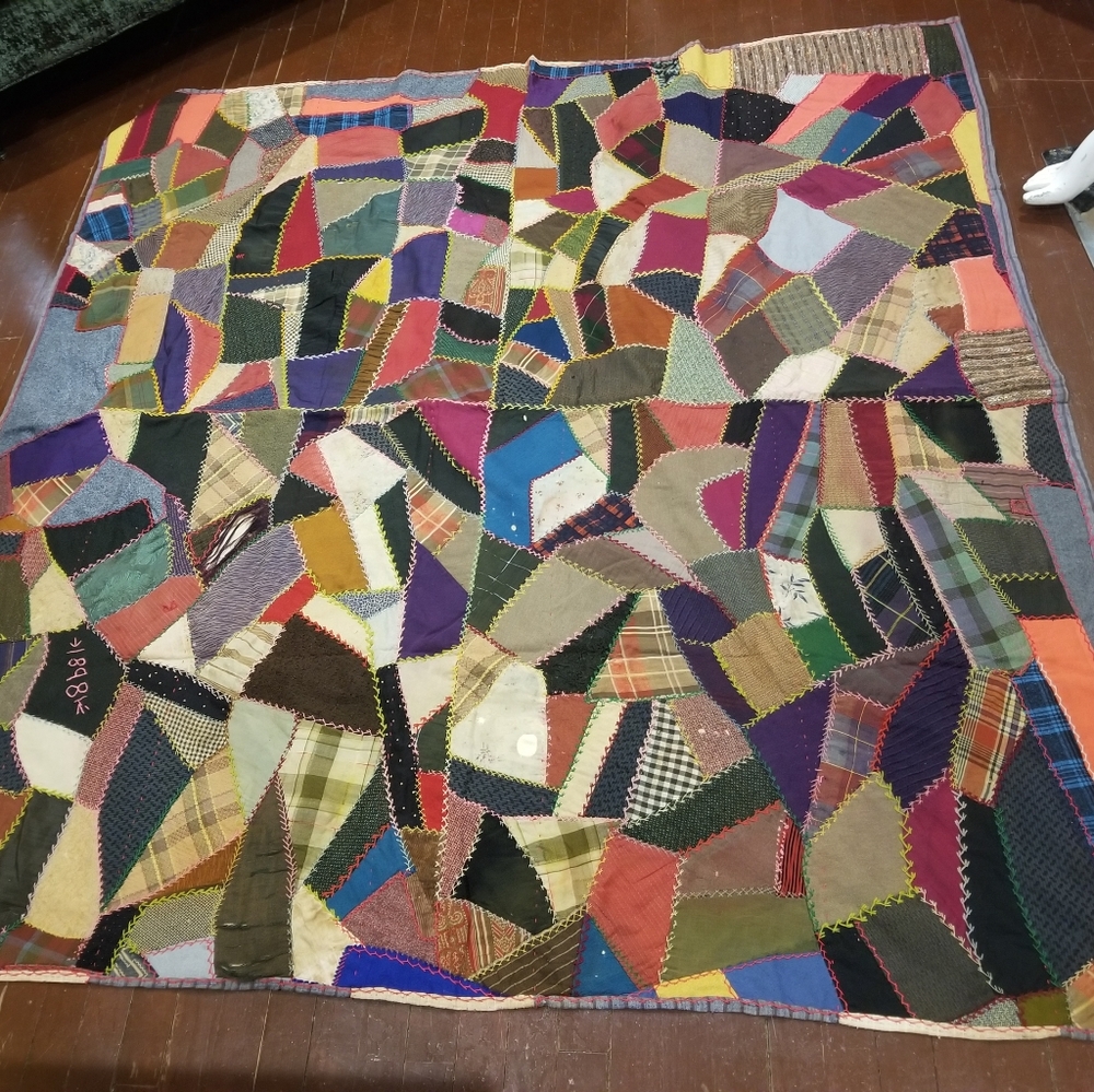 Beautiful Antique brite vivid color quilt
